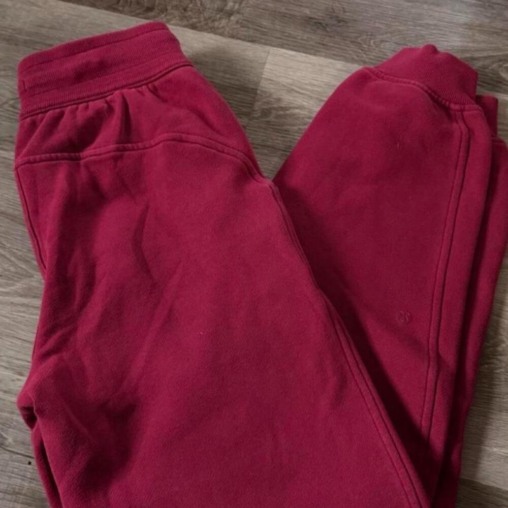 Lululemon scuba high rise jogger in